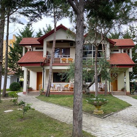 Hotel Garden Villa Ardo Golem  Exteriér fotografie